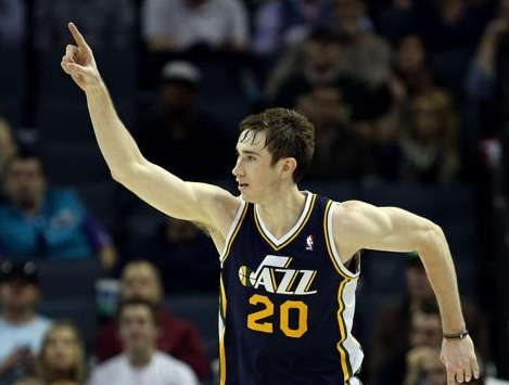 膝盖伤势已 膝盖伤势已