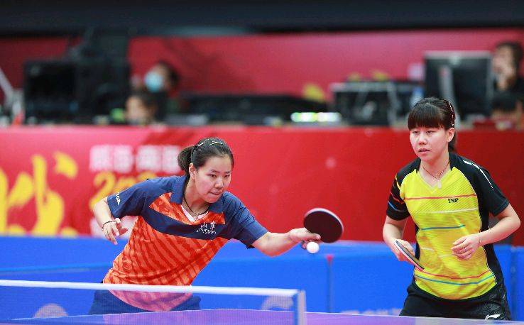 练的会议中 练的会议中